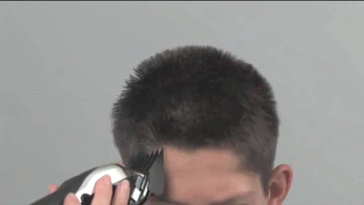 Wahl Hair Kit/Trimmer - image 4 from the video